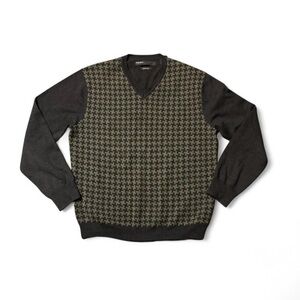 Perry Ellis V-Neck Merino Wool Sweater in Tan and Brown